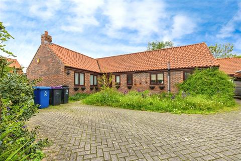 3 The Old Stack Yard, Fenton, Lincoln, LN1 2BW
