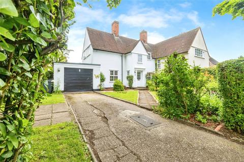 3 bedroom semi-detached house for sale, Almond Avenue, Lincolnshire LN6