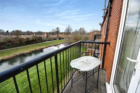 2 bedroom flat for sale, Riverside Lawns, Lincoln LN5