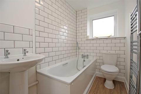 52 Caling Croft, New Ash Green, Longfield, DA3 8PY