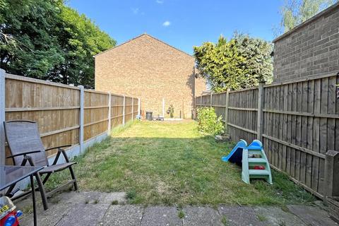 52 Caling Croft, New Ash Green, Longfield, DA3 8PY