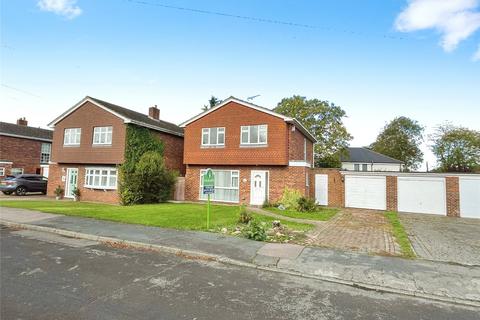 4 bedroom detached house for sale, Dickens Close, Kent DA3