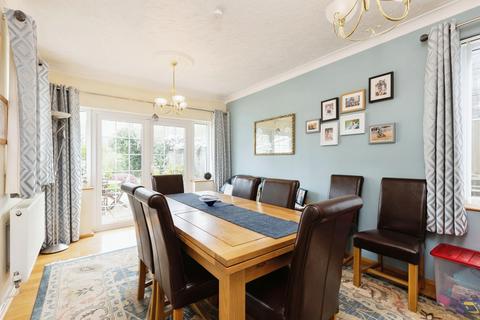 4 bedroom detached house for sale, Whitepost Lane, Kent DA13