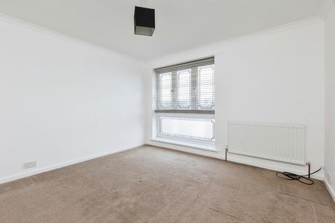 11 Northdown Road, Longfield, DA3 7QN