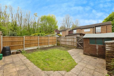 90 Knights Croft, New Ash Green, Longfield, DA3 8JS