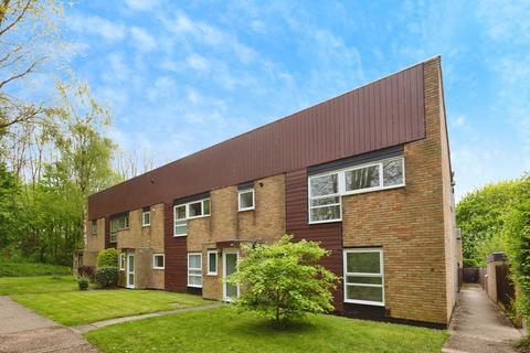 90 Knights Croft, New Ash Green, Longfield, DA3 8JS