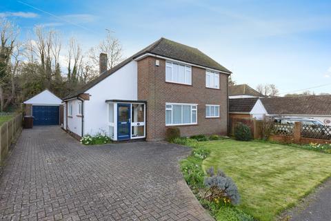 8 Kent Road, Longfield, DA3 7QR