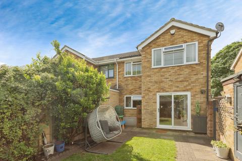 4 bedroom semi-detached house for sale, Istead Rise, Kent DA13