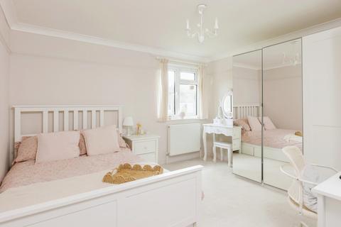 234 Highview, Vigo, Gravesend, DA13 0UZ