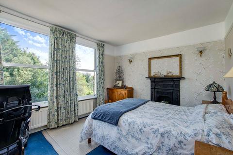 39 Bower Mount Road, Maidstone, ME16 8AX