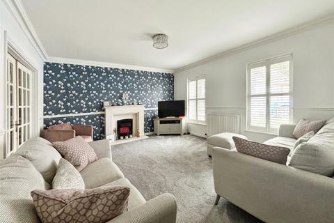 5 bedroom detached house for sale, Betony Gardens, Maidstone ME14