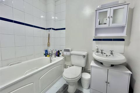 2 bedroom flat for sale, Boxley Road, Kent ME14