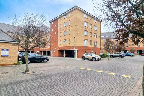 1 bedroom flat for sale, St Peters St, Kent ME16