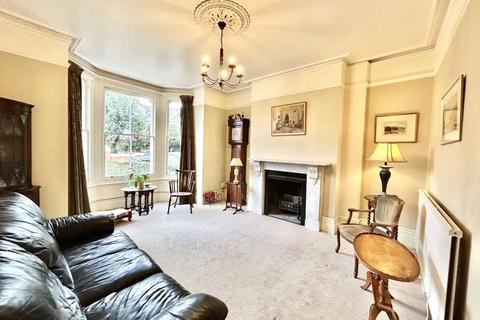 65 Bower Mount Road, Maidstone, ME16 8AS