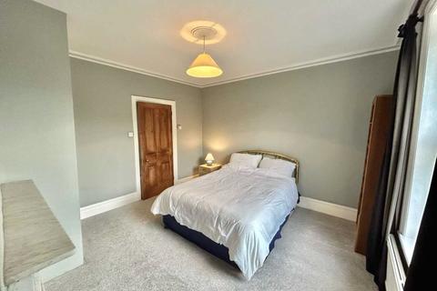 65 Bower Mount Road, Maidstone, ME16 8AS