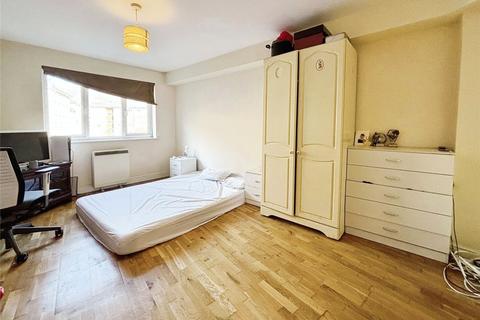 2 bedroom flat for sale, St. Peters Street, Kent ME16