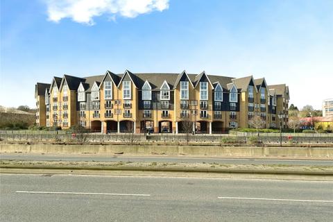 2 bedroom flat for sale, St. Peters Street, Kent ME16