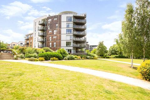 3 bedroom penthouse for sale, Cornhill Place, Kent ME15