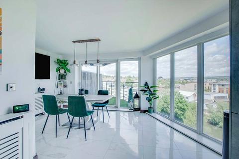 40 Cornhill Place, Maidstone, ME15 6GX