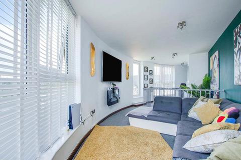 40 Cornhill Place, Maidstone, ME15 6GX