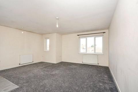 2 bedroom flat for sale, Furfield Chase, Maidstone ME17