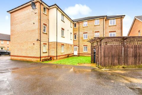 2 bedroom flat for sale, Furfield Chase, Maidstone ME17