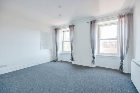 2 bedroom flat for sale, High Street, Angus DD11