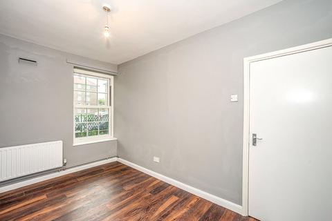 4 bedroom flat for sale, Peckham Park Road, London SE15