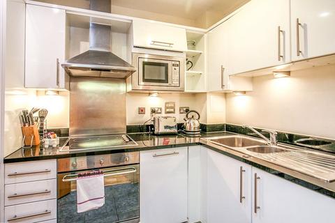 1 bedroom flat for sale, Southwark Bridge Road, London SE1