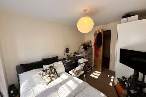 2 bedroom flat for sale, Sumner Road, London SE15