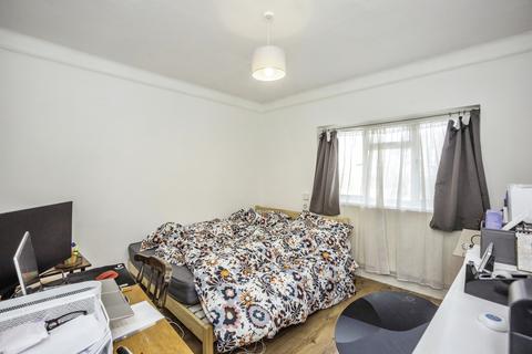 65 Milton Court Road, London, SE14 6JJ