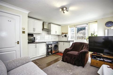 2 bedroom flat for sale, Crofton Gate Way, London SE4