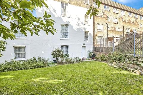 1 bedroom flat for sale, New Cross Road, London SE14