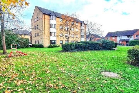 1 bedroom flat for sale, Seymour Gardens, London SE4