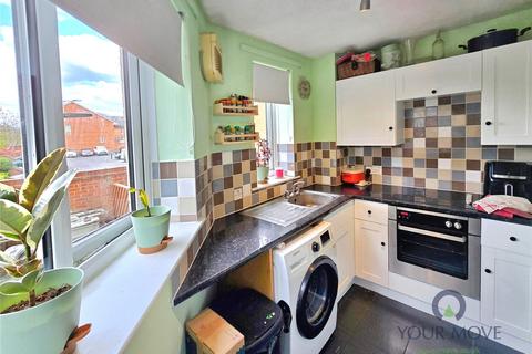 1 bedroom flat for sale, Garter Way, London SE16
