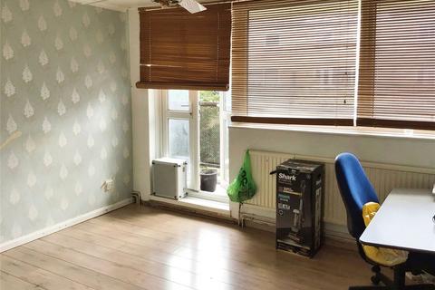 1 bedroom flat for sale, Wentworth Crescent, London SE15