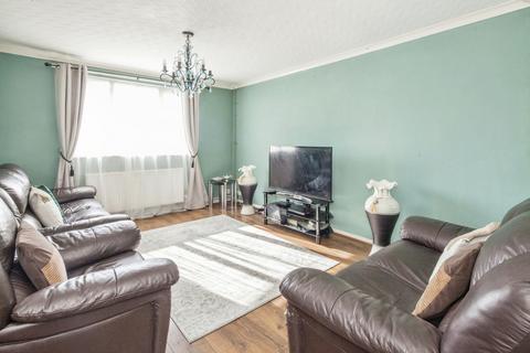 3 bedroom terraced house for sale, Romney Close, London SE14