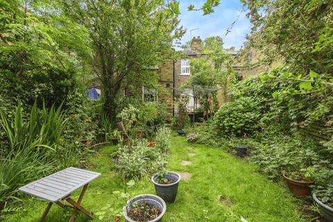 2 bedroom terraced house for sale, Dennett's Road, London SE14