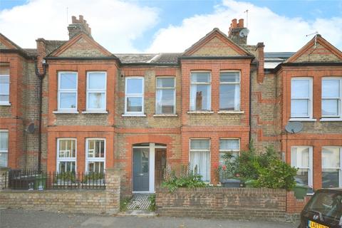 13 Neuchatel Road, London, SE6 4EH