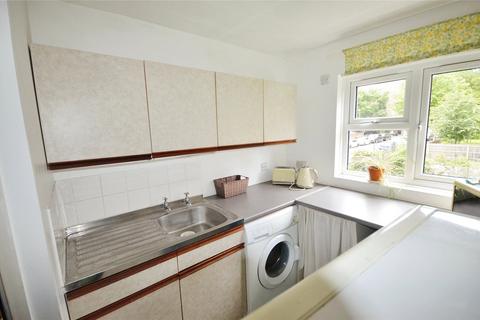 1 bedroom flat for sale, Westcott Road, London SE17