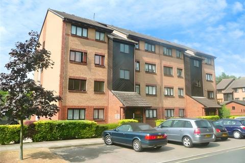 27 Cricketers Close, Erith, DA8 1TU