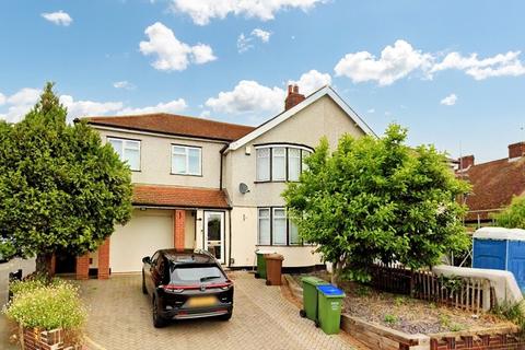 3 bedroom semi-detached house for sale, Eversley Avenue, Bexleyheath DA7