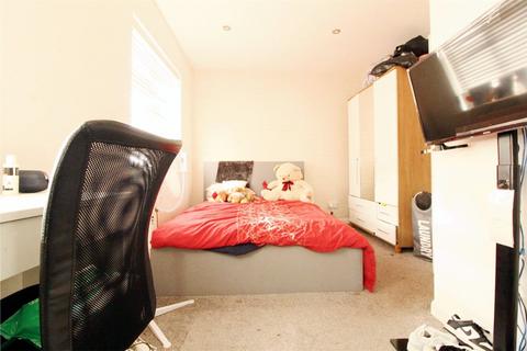 37 Eversley Avenue, Bexleyheath, DA7 6RD
