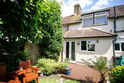 3 bedroom terraced house for sale, Barnehurst Avenue, Erith DA8