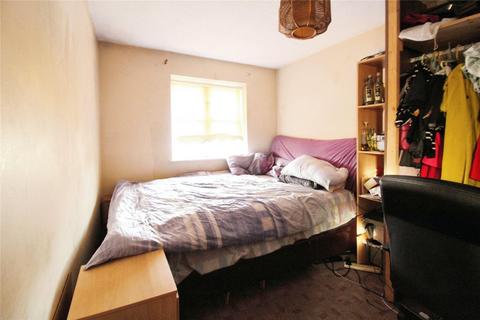 46 Sandpiper Drive, Erith, DA8 2NY