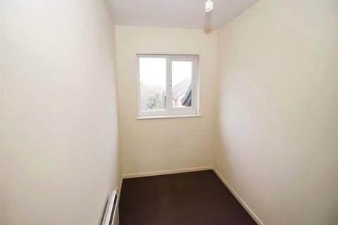 2 bedroom flat for sale, Cricketers Close, Erith DA8