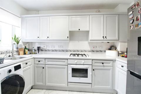 19 Duriun Way, Erith, DA8 2HG