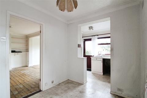 18 Cray Road, Belvedere, DA17 6NB