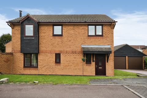 4 bedroom detached house for sale, Cardinal Hinsley Close, Nottinghamshire NG24