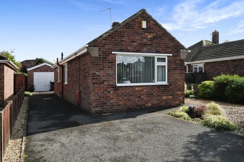 2 bedroom bungalow for sale, Harewood Crescent, Lincoln LN6